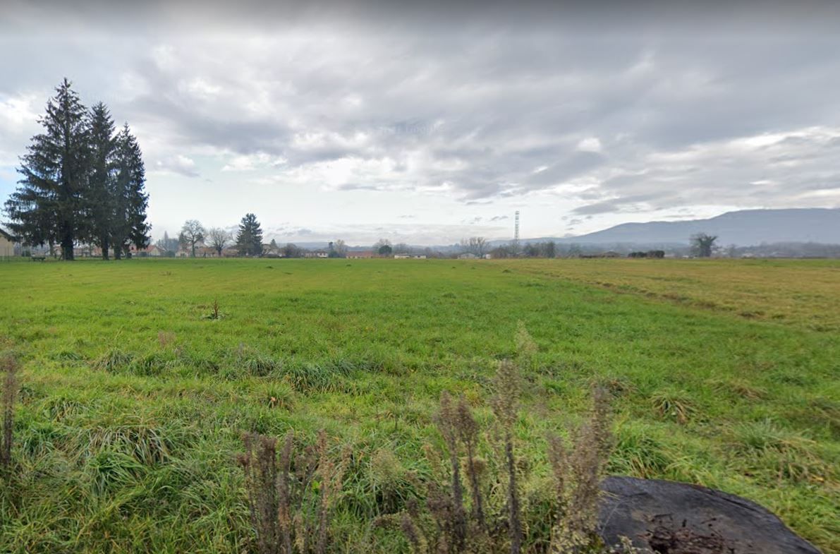 Terrain à bâtir de 560 m² à MONTALIEU-VERCIEU (38) 1