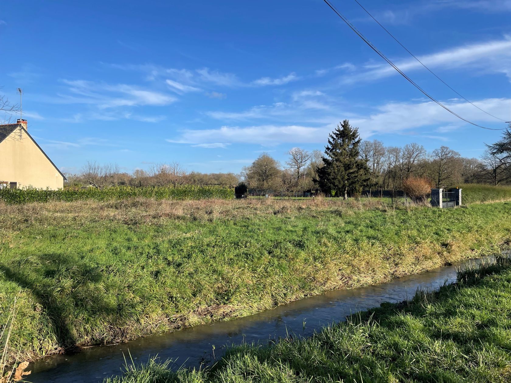 terrain constructible viabilisé en vente à ANDARD (49800)