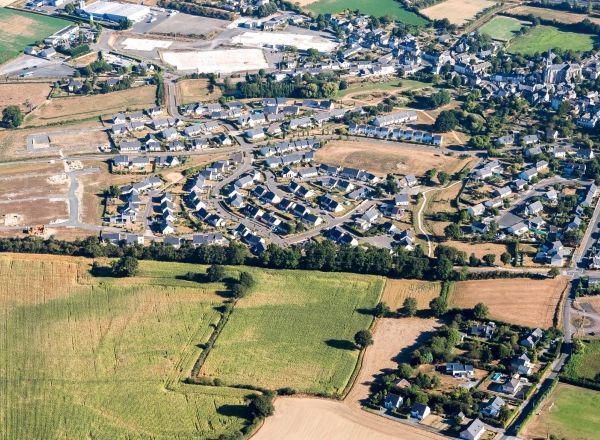 Superbe terrain à batir en vente à LA MEMBROLLE-SUR-LONGUENEE (49770)