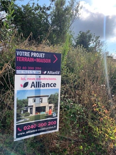 Charmant terrain constructible viabilisé de 597m2 disponible à VENDRENNES (85250)