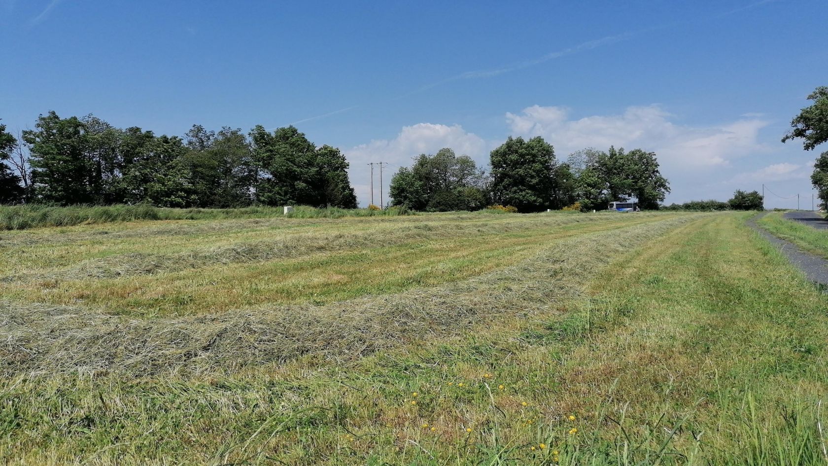 terrain constructible viabilisé de 657m2 à CASSAGNES-BEGONHES (12120)