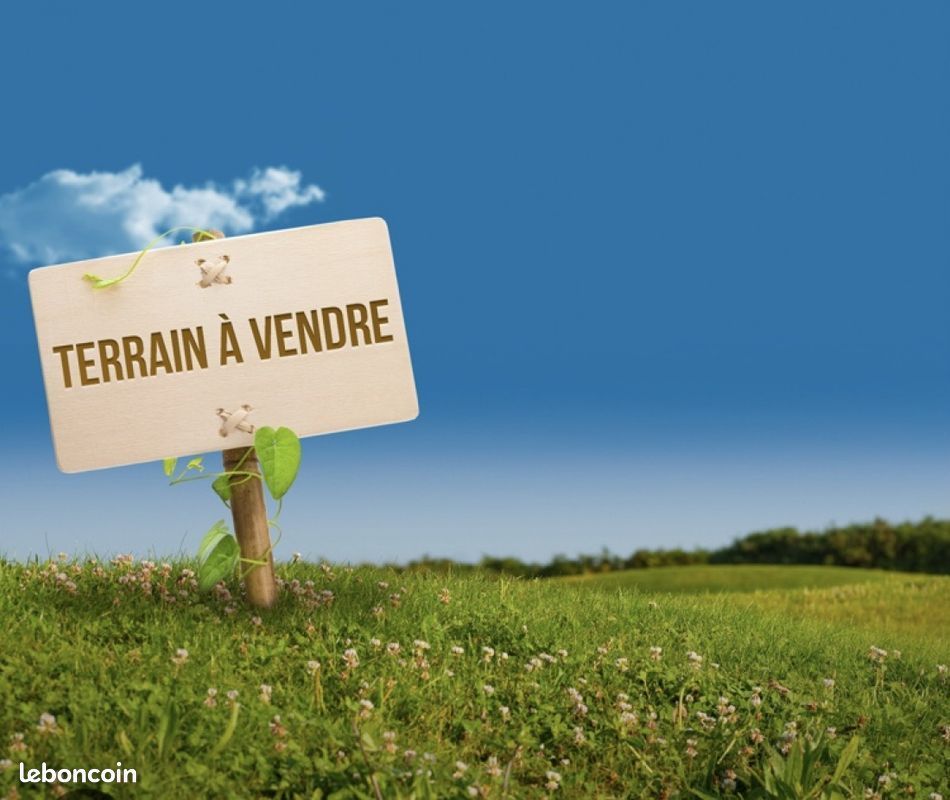 Sublime terrain viabilisé de 800m2 disponible à BUBRY