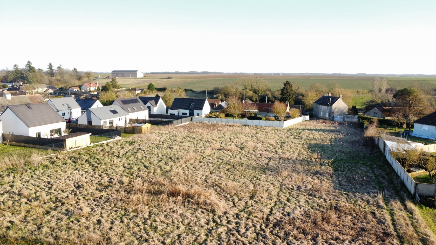 Très beau terrain à batir viabilisé de 408m2 disponible à ECROSNES (28320)