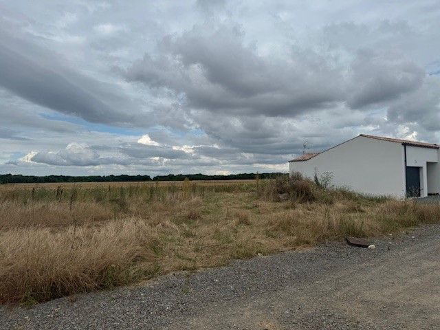 terrain constructible viabilisé en vente à BOURGNEUF