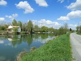 Ravissant terrain constructible en vente à SAINT-JEAN-DE-LIVERSAY