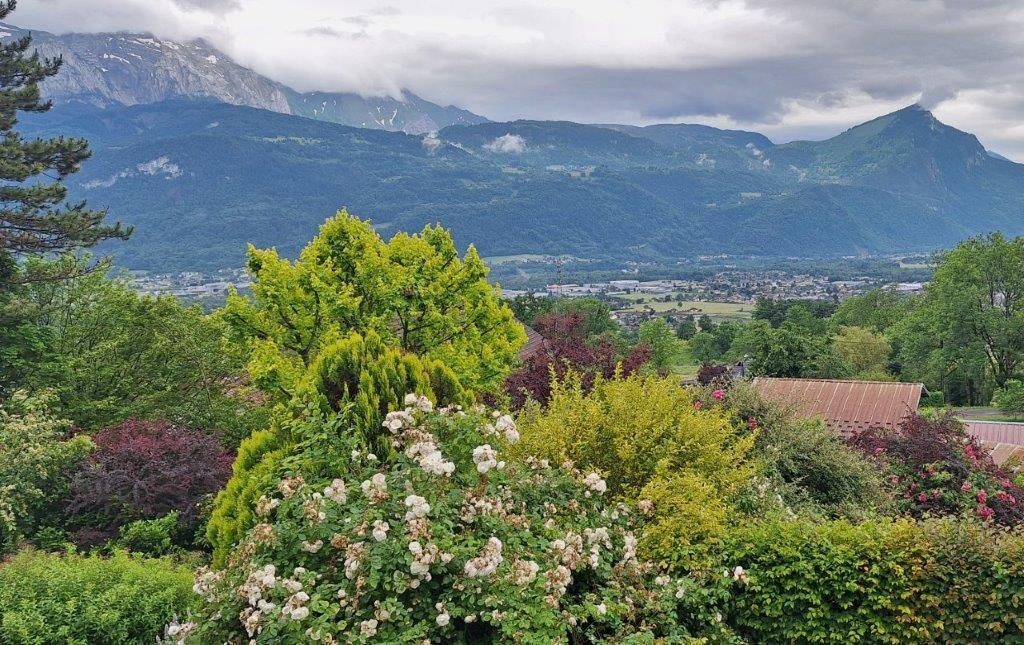 terrain constructible viabilisé en vente à THYEZ