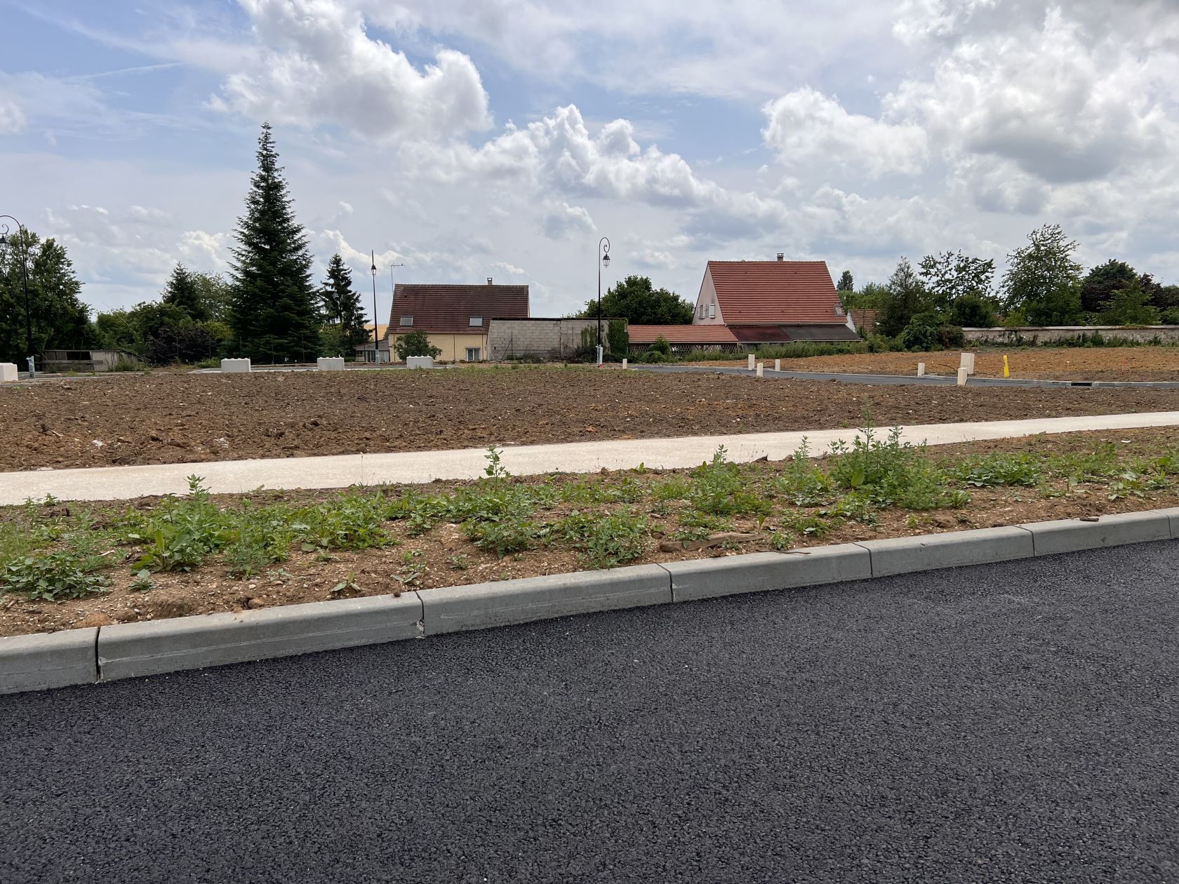 terrain à batir viabilisé disponible à NANTEUIL-LES-MEAUX