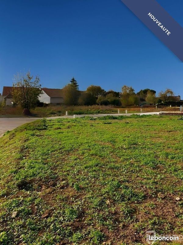 Acheter un terrain à construire viabilisé de 546m2 disponible à BOUTIGNY
