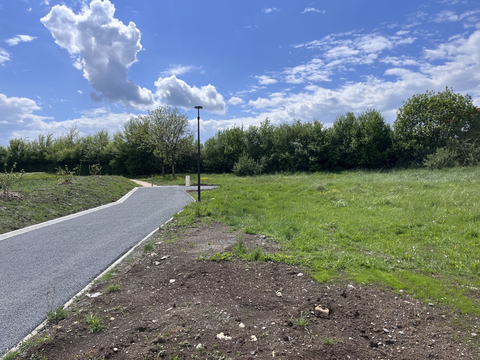 Parcelle de terrain viabilisé de 697m2 en vente à ARPAJON-SUR-CERE (15130)