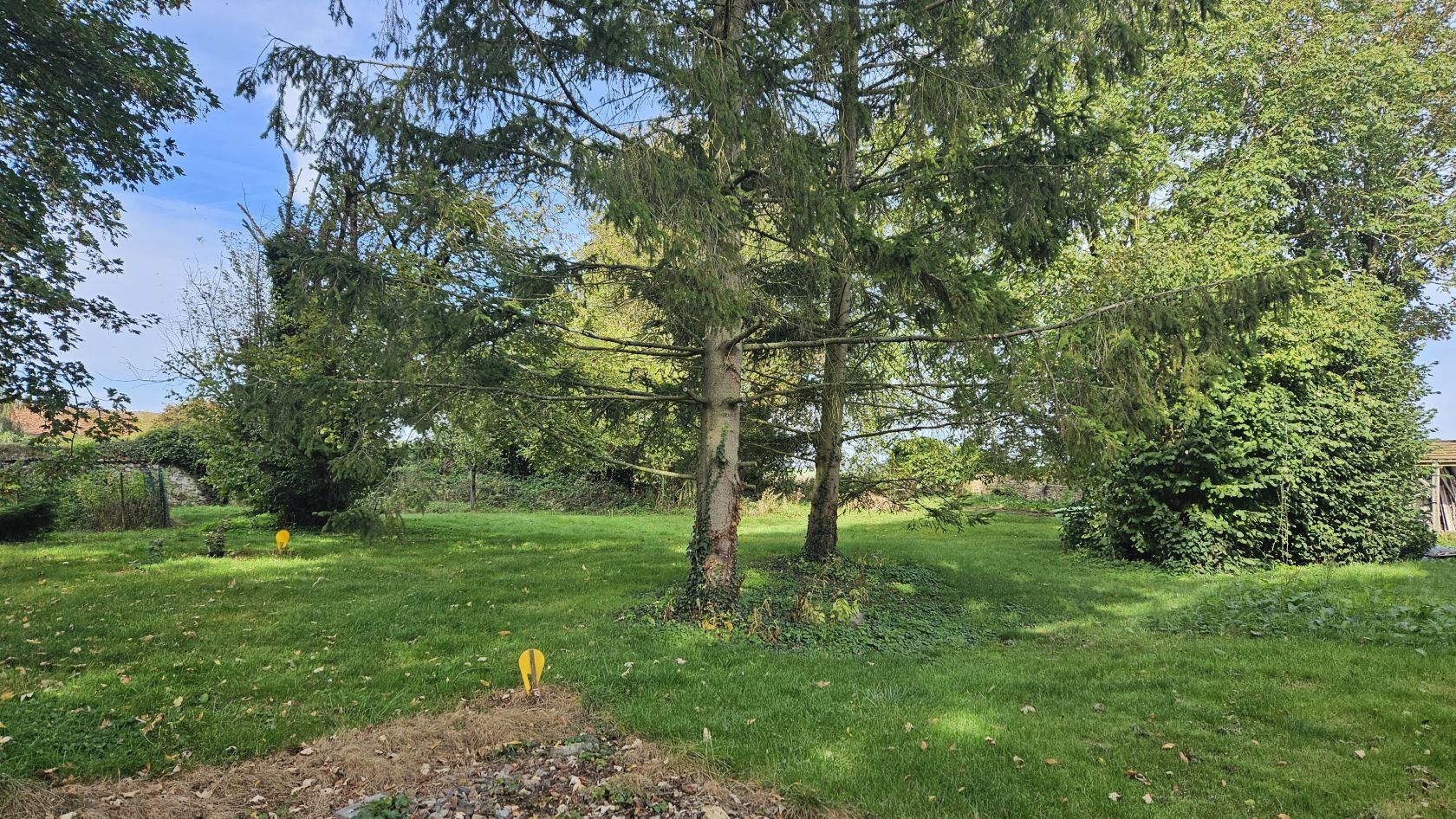 terrain constructible viabilisé de 730m2 disponible à RULLY