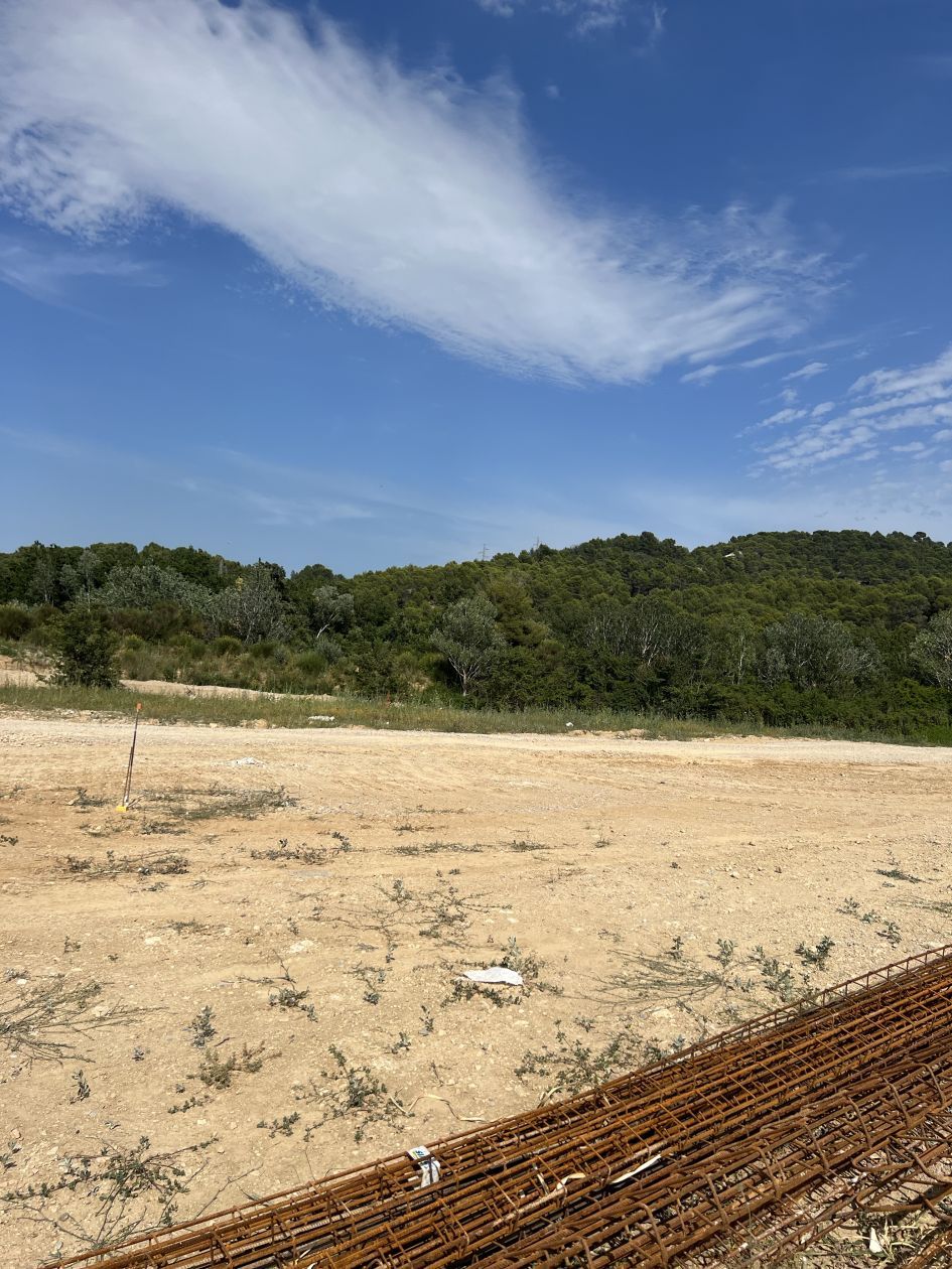 Agréable terrain en vente à LE PUY-SAINTE-REPARADE