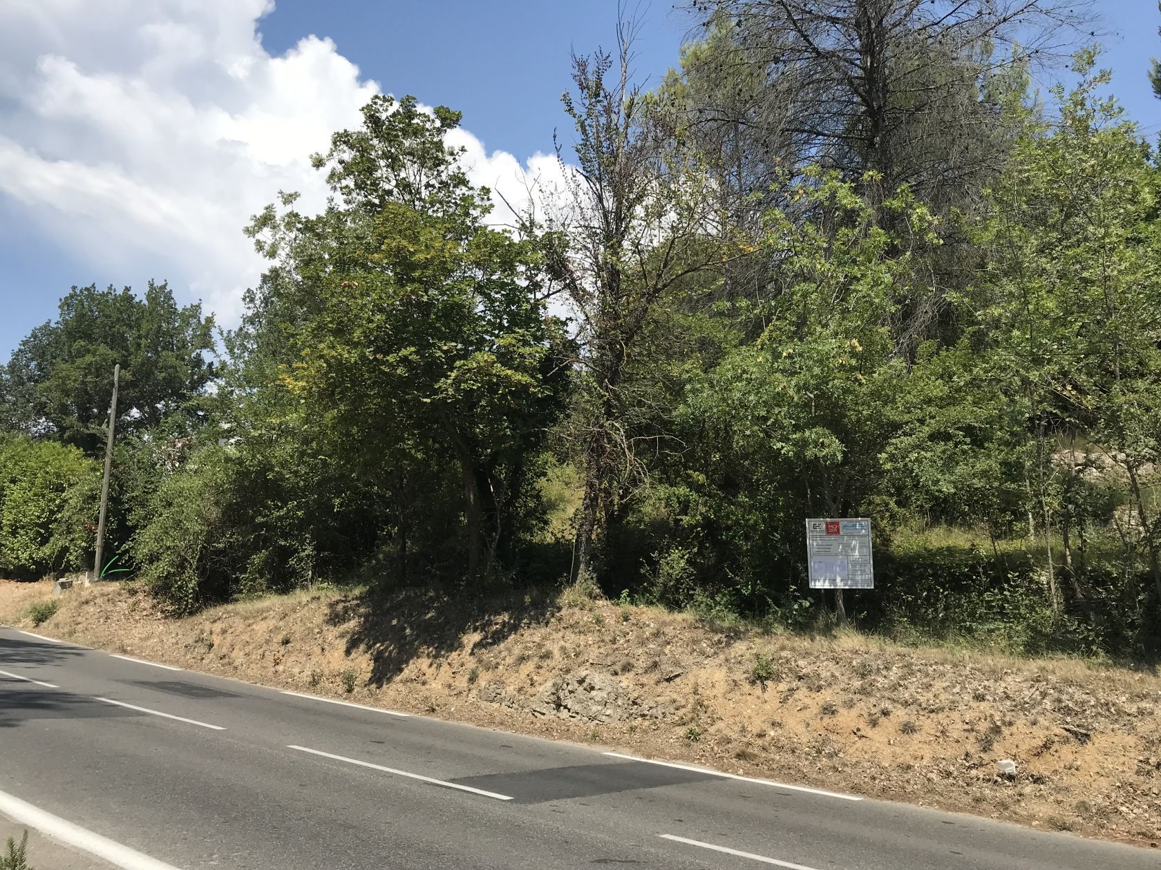 Joli terrain à vendre viabilisé de 700m2 en vente à GRASSE