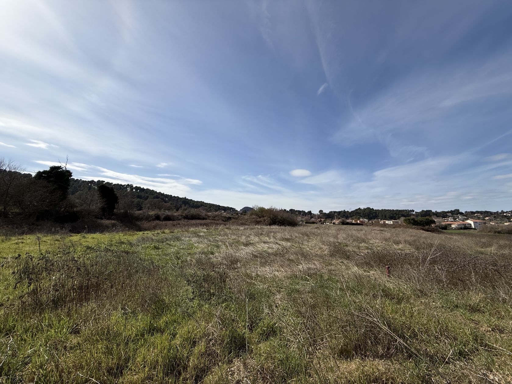 terrain à construire viabilisé de 750m2 en vente à GARDANNE