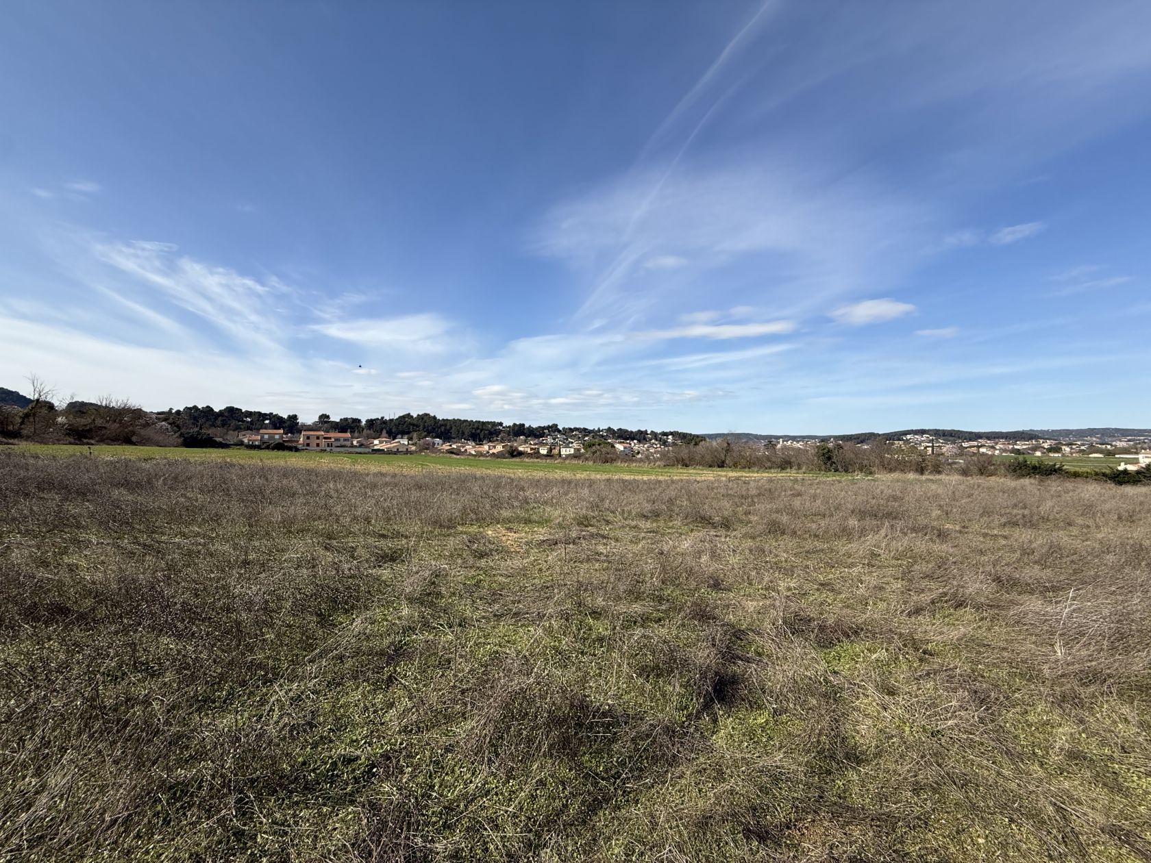 terrain à construire viabilisé de 700m2 en vente à GARDANNE