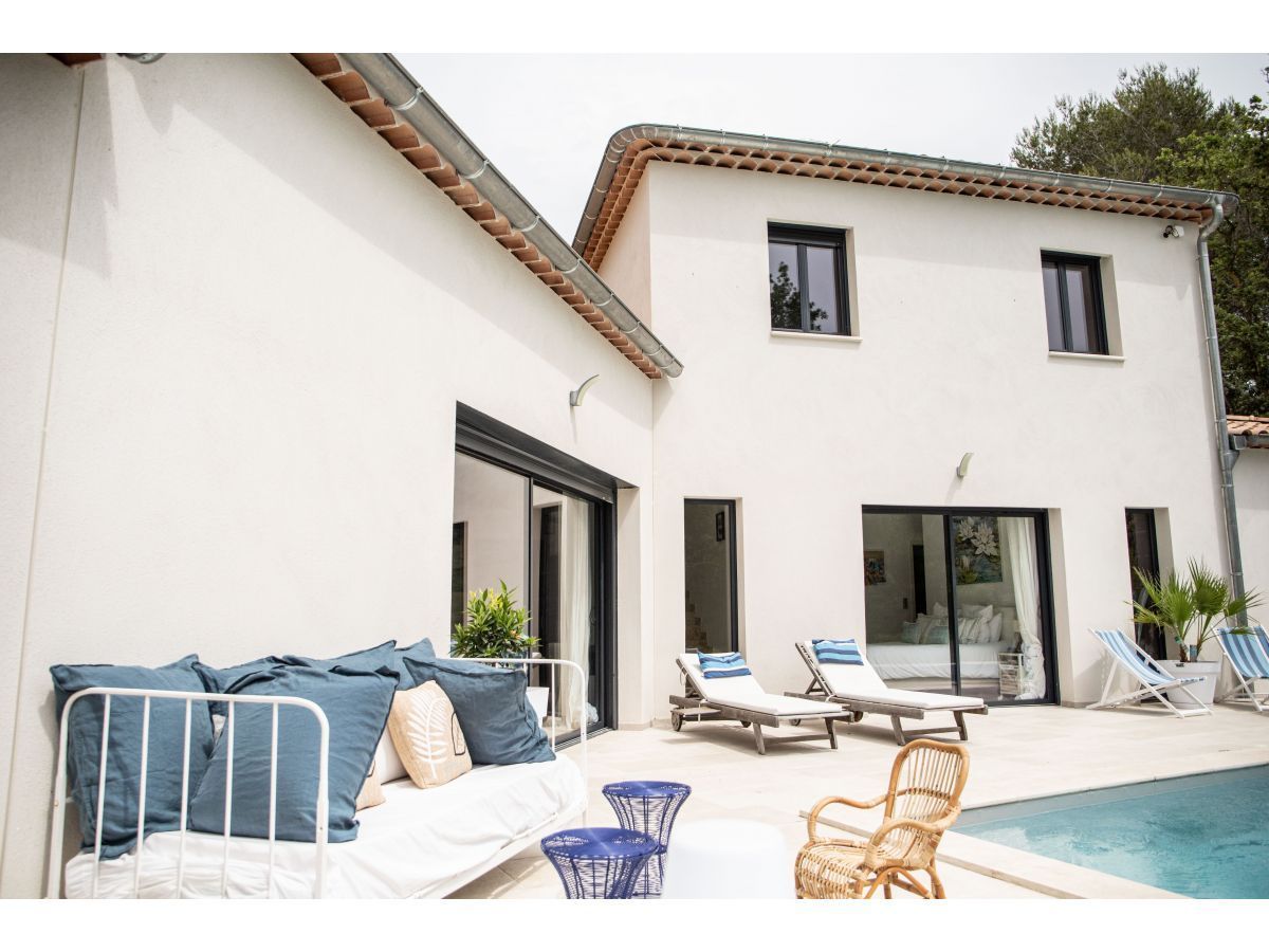maison à vendre disponible à APT (84400)