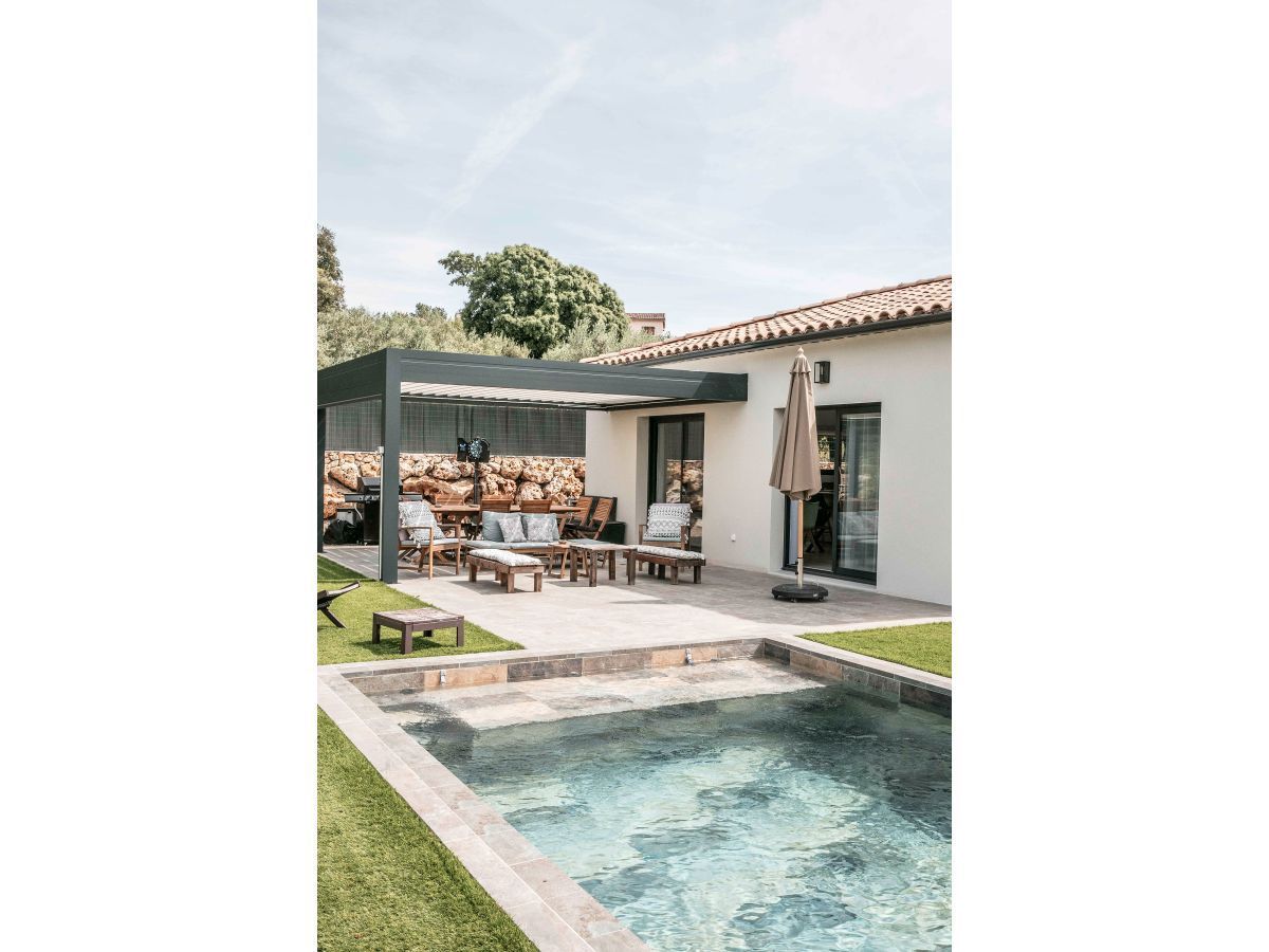 Jolie maison à vendre de 115m2 en vente à NOVES (13550)