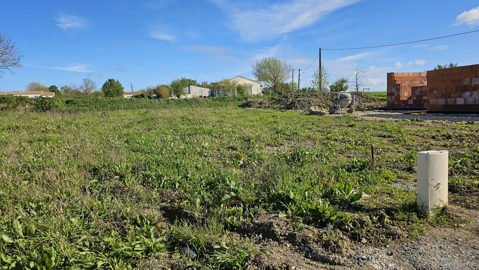 Terrain Maisons Lara Loire les Marais (2)