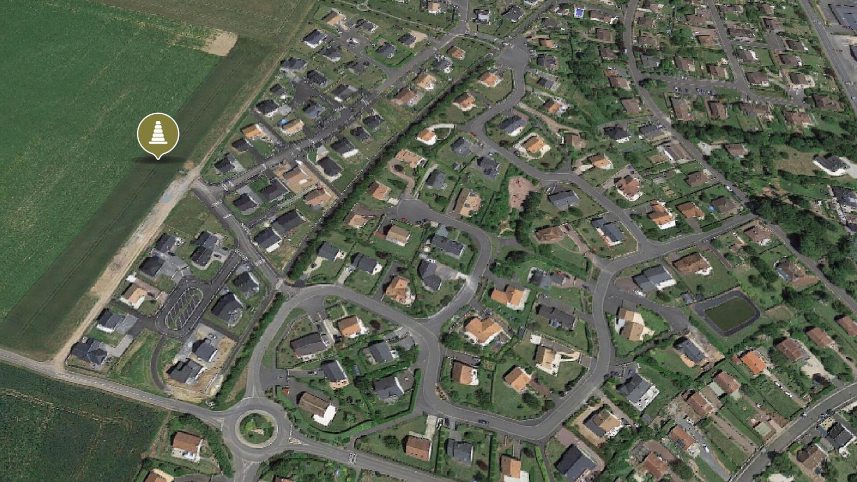 Joli terrain à batir de 594m2 disponible à EVRECY (14210)