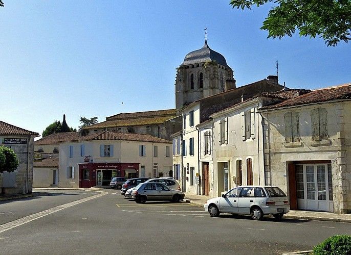 terrain de 526m2 à CORME-ROYAL (17600)