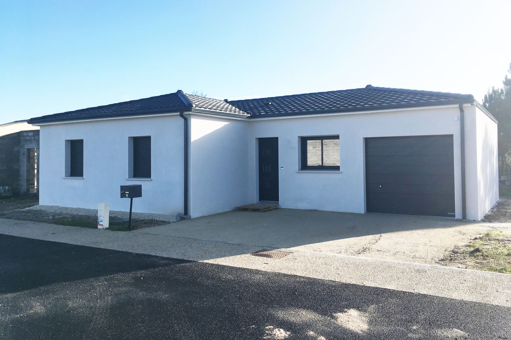 Superbe maison à construire en vente à CHADENAC (17800)