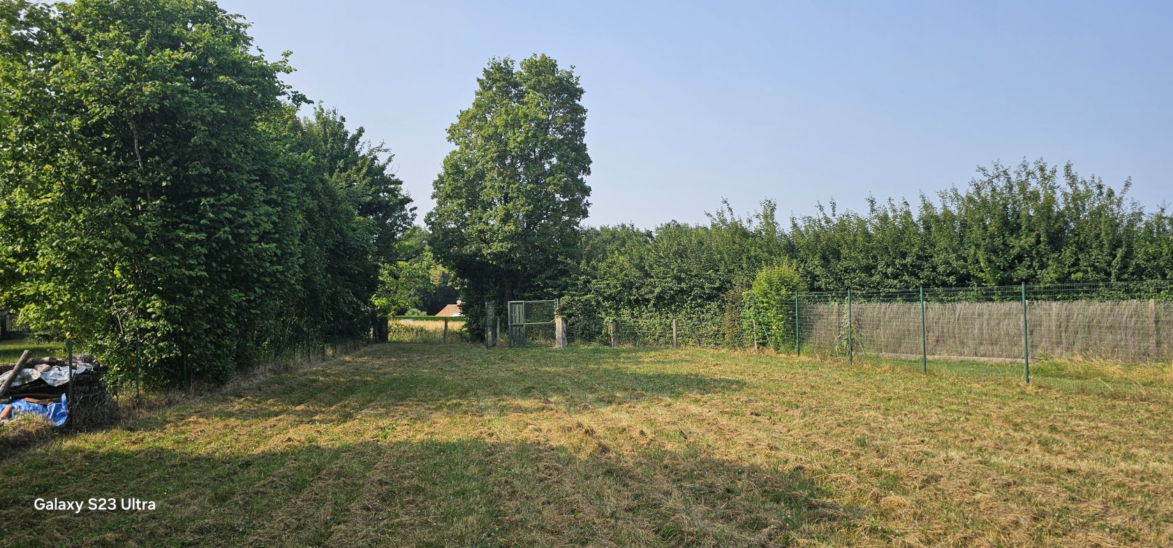 terrain à vendre viabilisé de 698m2 à SOYAUX