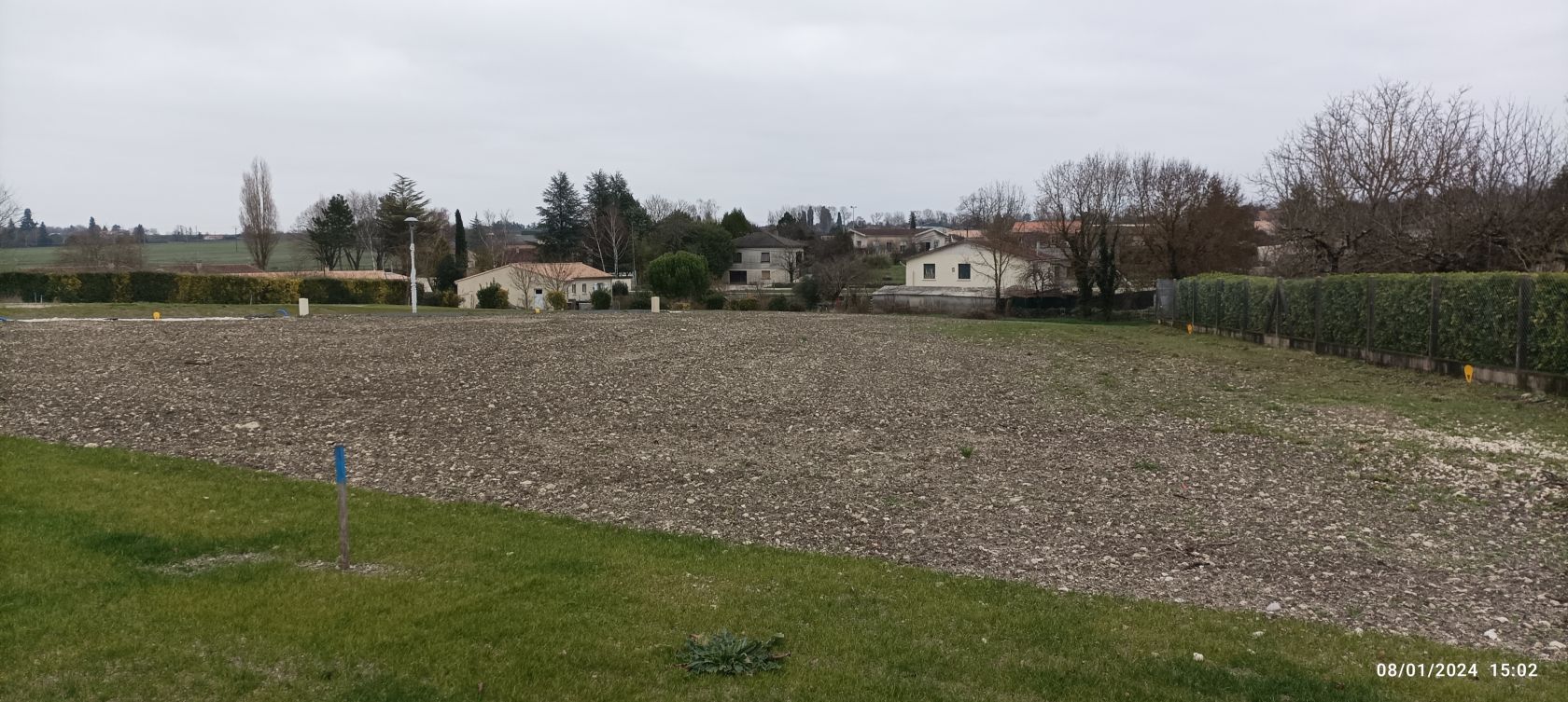 terrain constructible disponible à BARRET