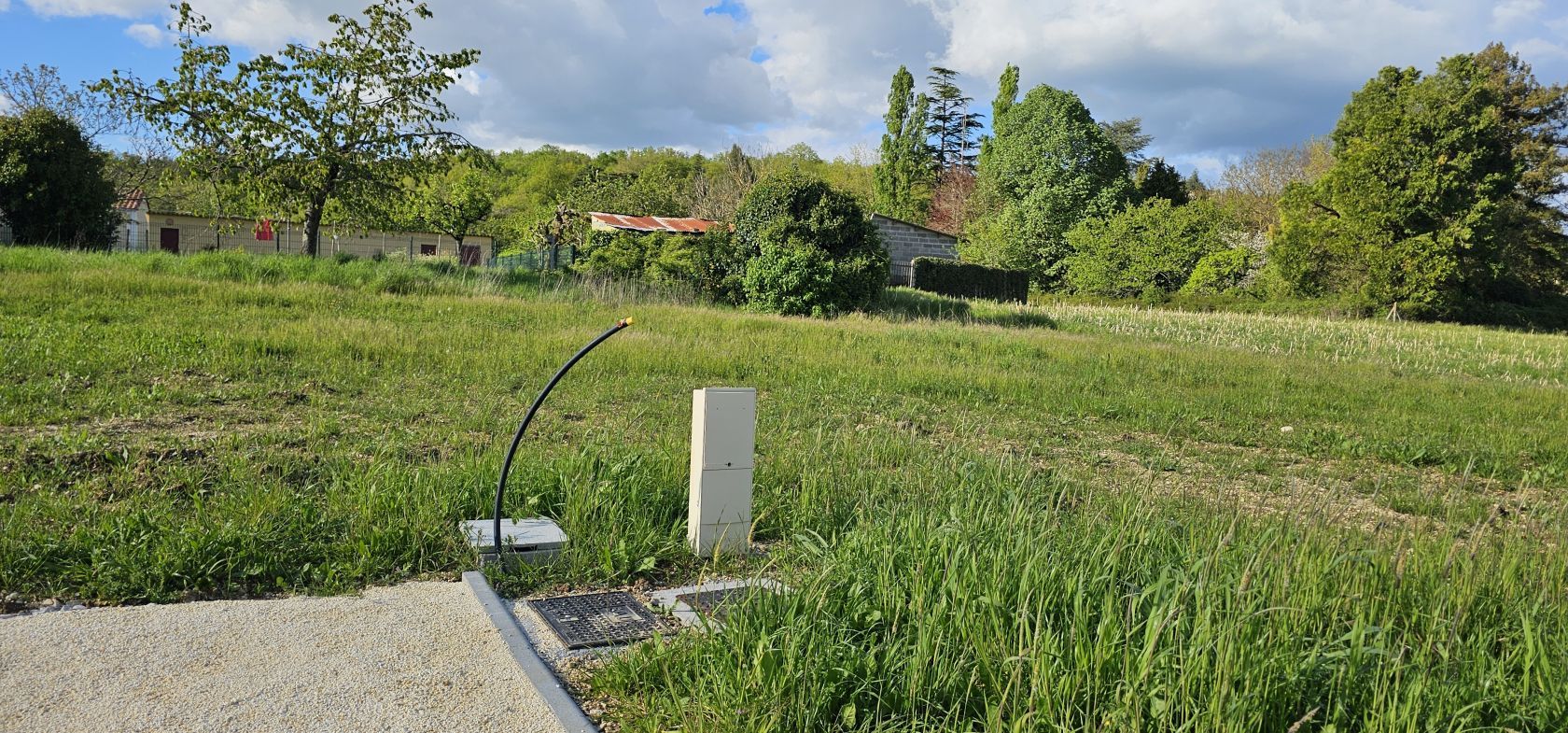 terrain à construire disponible à TROIS-PALIS