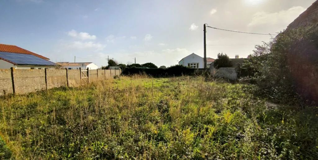 Joli terrain constructible viabilisé de 407m2 à SAINT-PIERRE-D'OLERON