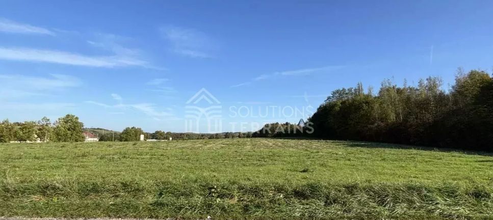 terrain constructible de 420m2 disponible à MARY-SUR-MARNE (77440)