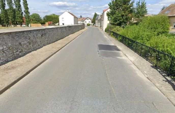 terrain constructible de 495m2 à VILLIERS-LE-SEC