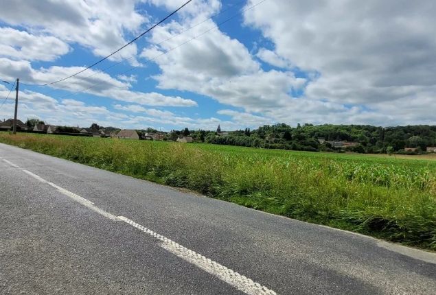 Parcelle de terrain à construire de 613m2 en vente à HENONVILLE (60119)