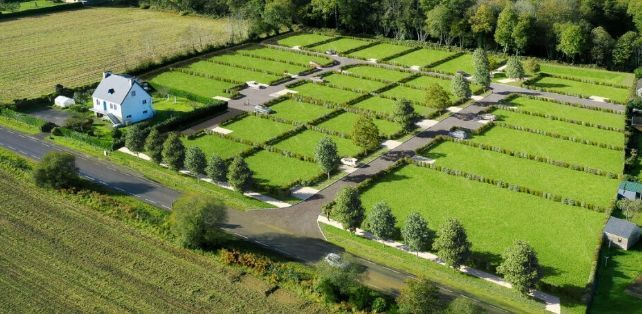 terrain à construire de 544m2 en vente à MELGVEN (29140)