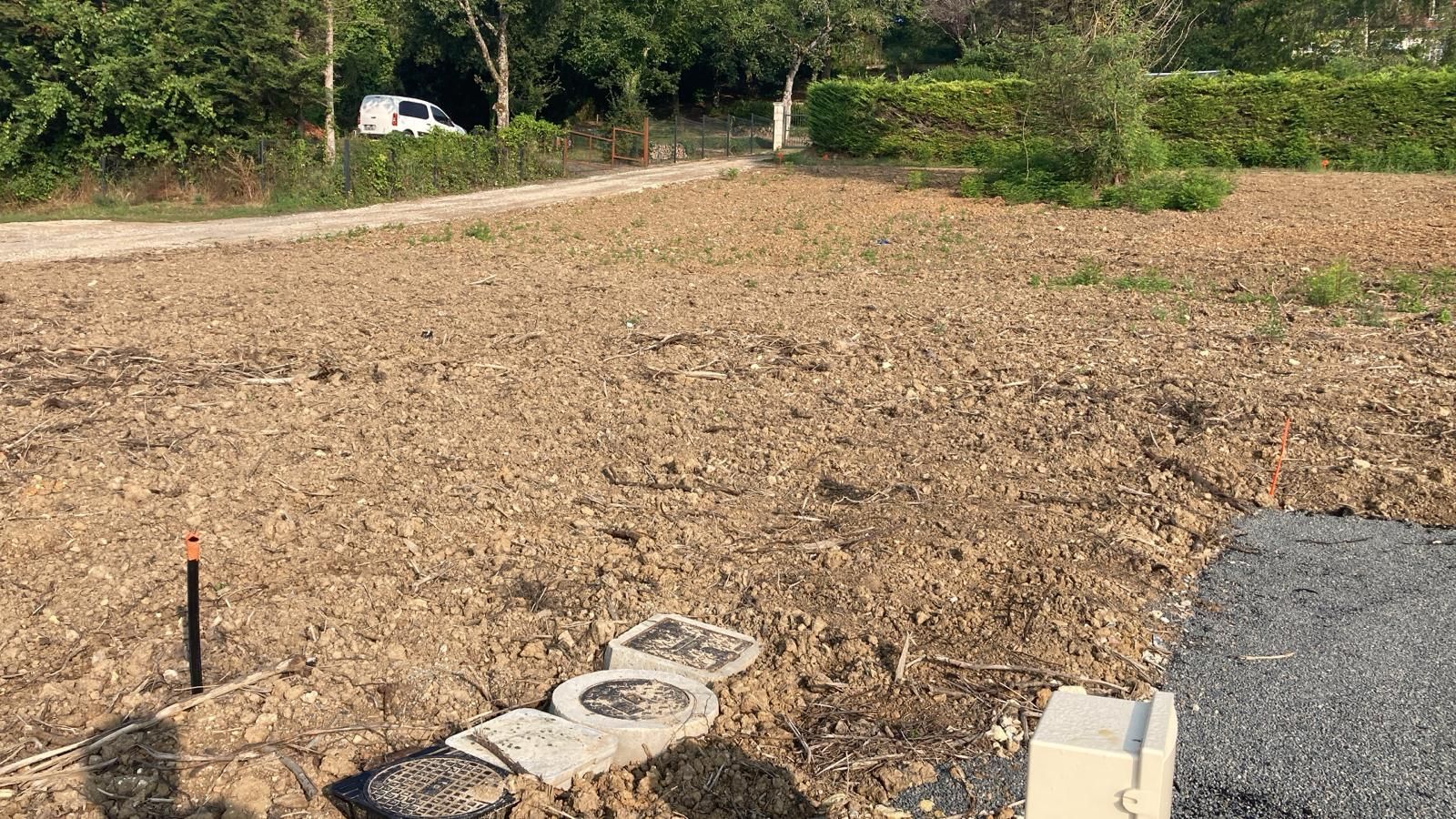 Très beau terrain constructible de 807m2 à CHANCAY (37210)
