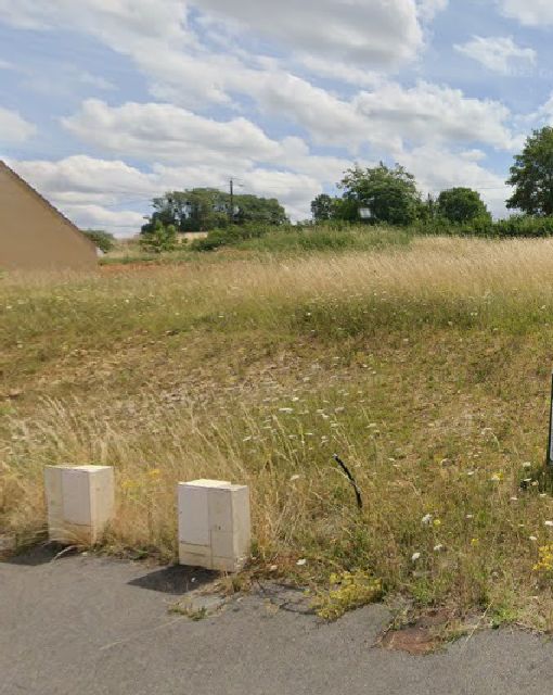 Agréable terrain viabilisé de 624m2 à COURTEMONT-VARENNES (02850)