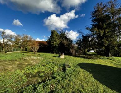 Superbe terrain constructible de 1300m2 en vente à LAMOTTE-BEUVRON