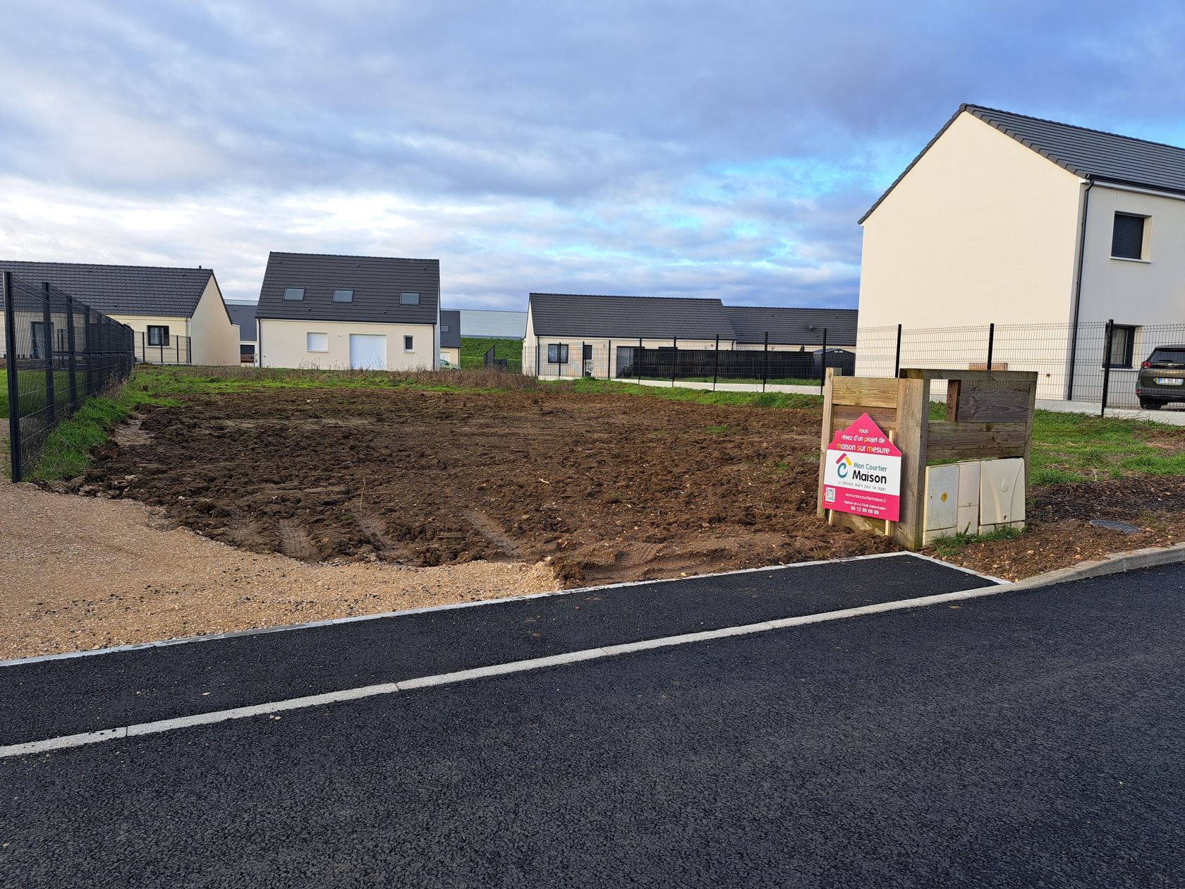 Agréable terrain à vendre viabilisé en vente à MEUNG-SUR-LOIRE