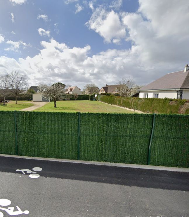 Très beau terrain à construire disponible à SAINT-CYR-EN-VAL (45590)