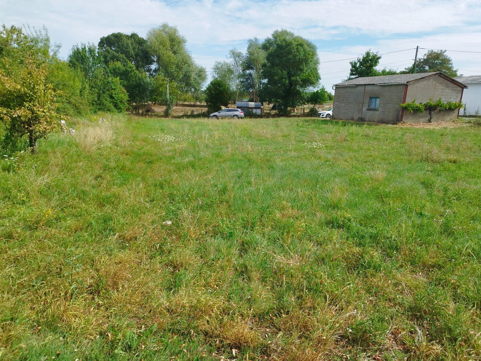 Offre de terrain constructible viabilisé de 1515m2 à SAINT-LAMBERT-DU-LATTAY