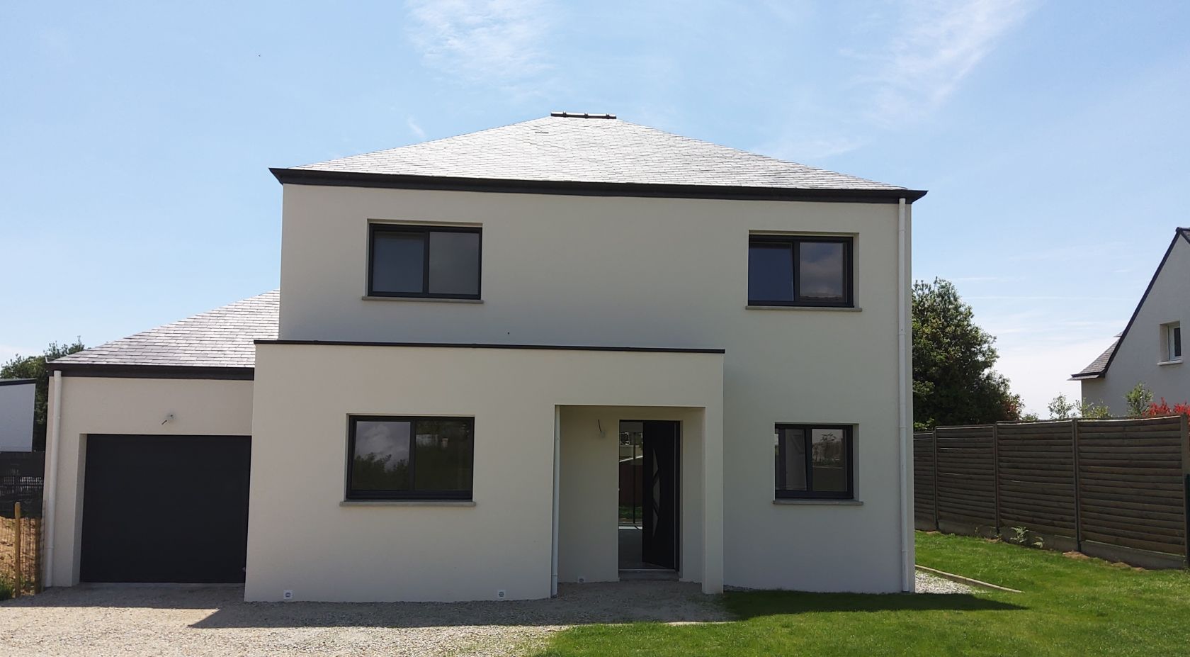 Jolie maison individuelle de 99.59m2 à SAINT-LAURENT-SUR-OUST