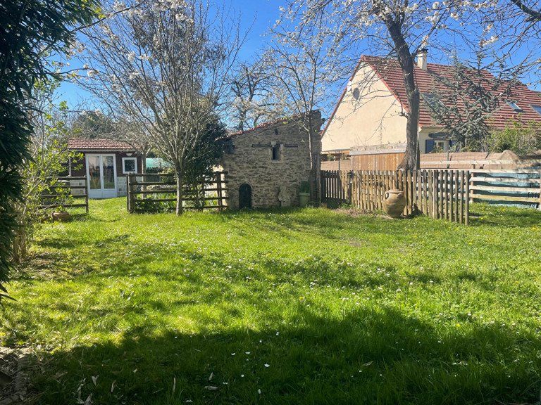 Offre de terrain à batir de 276m2 à SAINT-PIERRE-DU-PERRAY (91280)