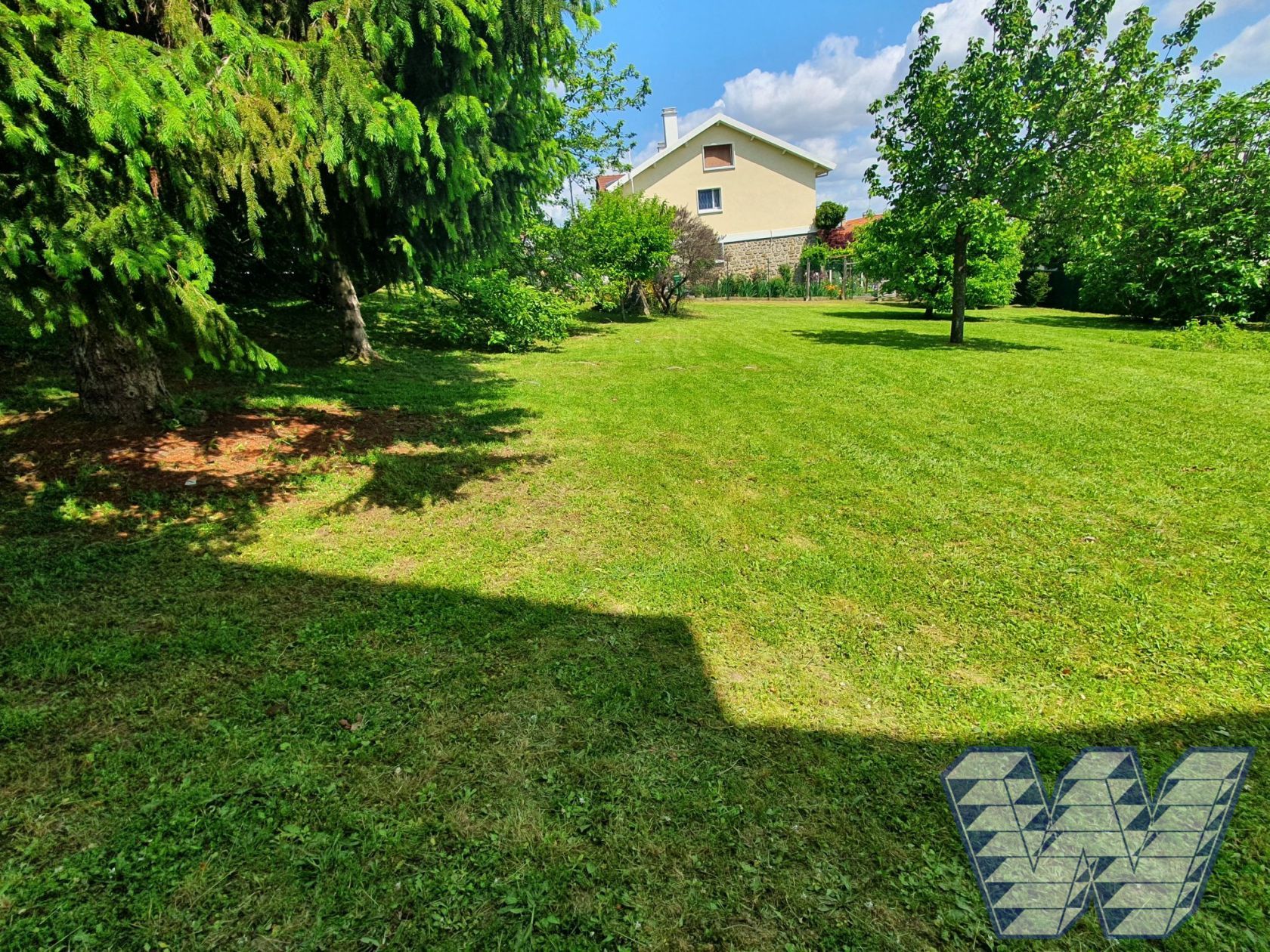 terrain de 286m2 disponible à SAVIGNY-SUR-ORGE (91600)