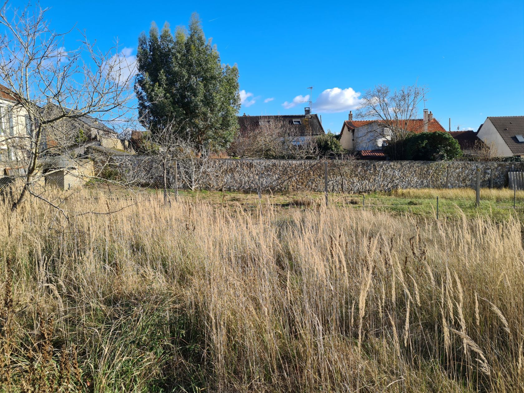 Offre de terrain à construire de 253m2 disponible à MARCOUSSIS