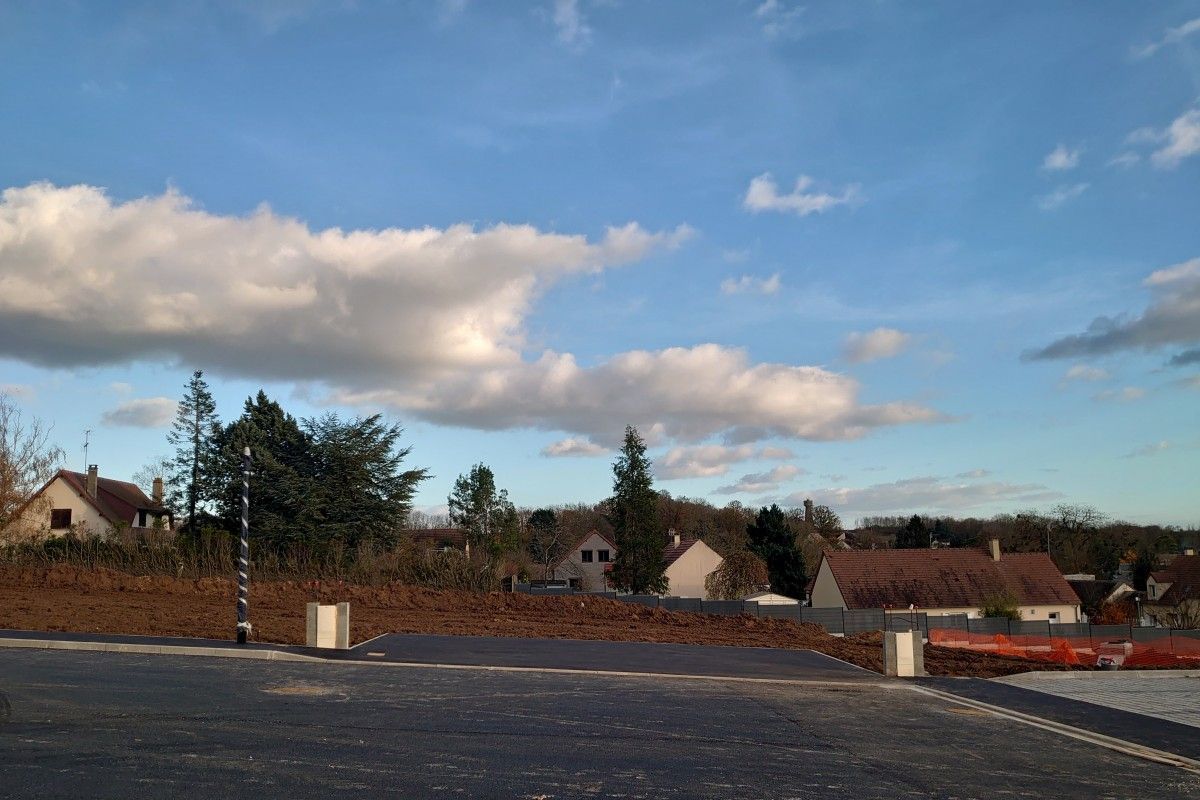 Très beau terrain à construire de 245m2 à DOURDAN (91410)