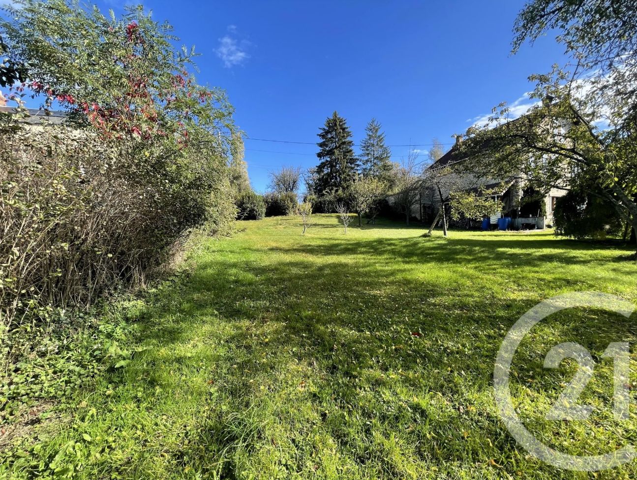 Parcelle de terrain à construire de 500m2 en vente à SAINT-CYR-SOUS-DOURDAN