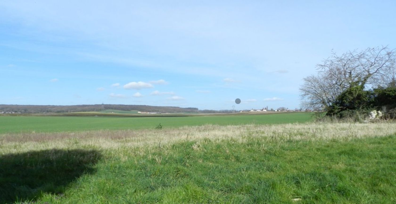 Offre de terrain à construire de 375m2 à LE PLESSIS-AUX-BOIS