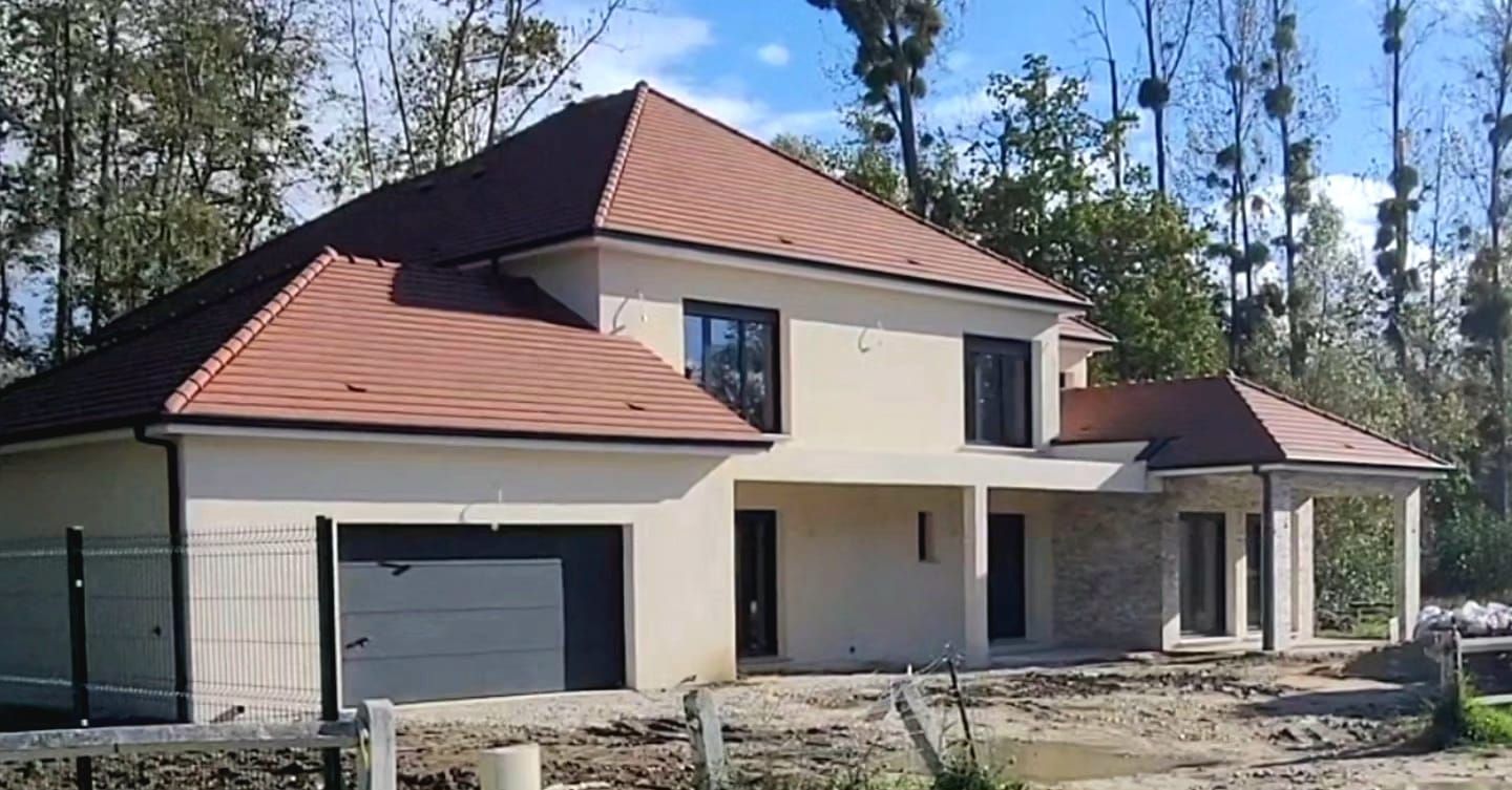 Acheter un terrain à construire viabilisé de 640m2 en vente à SAINT-MARTIN-LONGUEAU (60700)