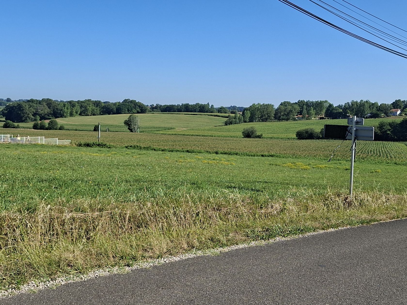 Très beau terrain à vendre viabilisé de 973m2 en vente à HORSARRIEU