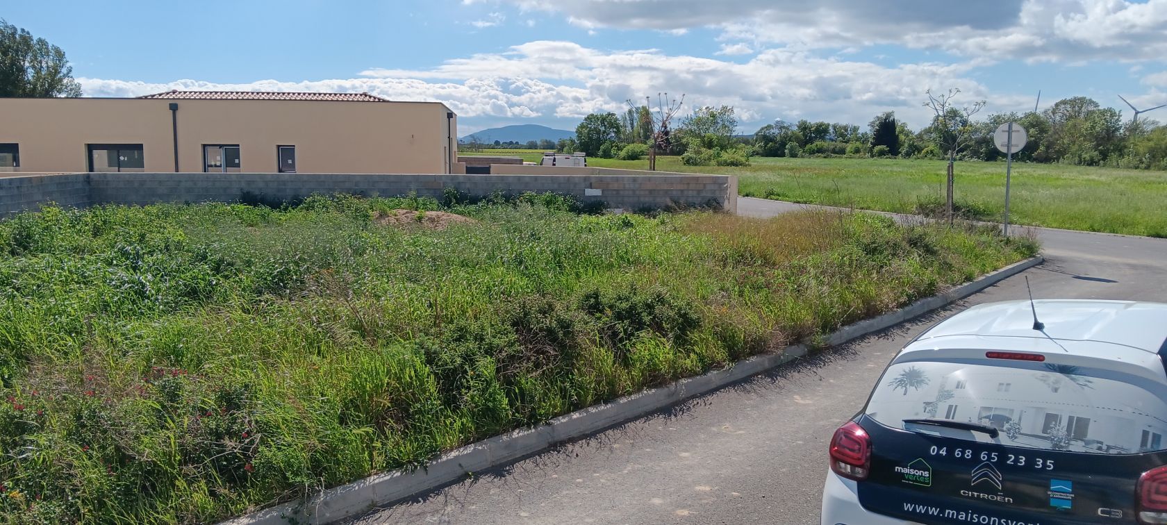 Superbe terrain à vendre de 385m2 à CANET (11200)
