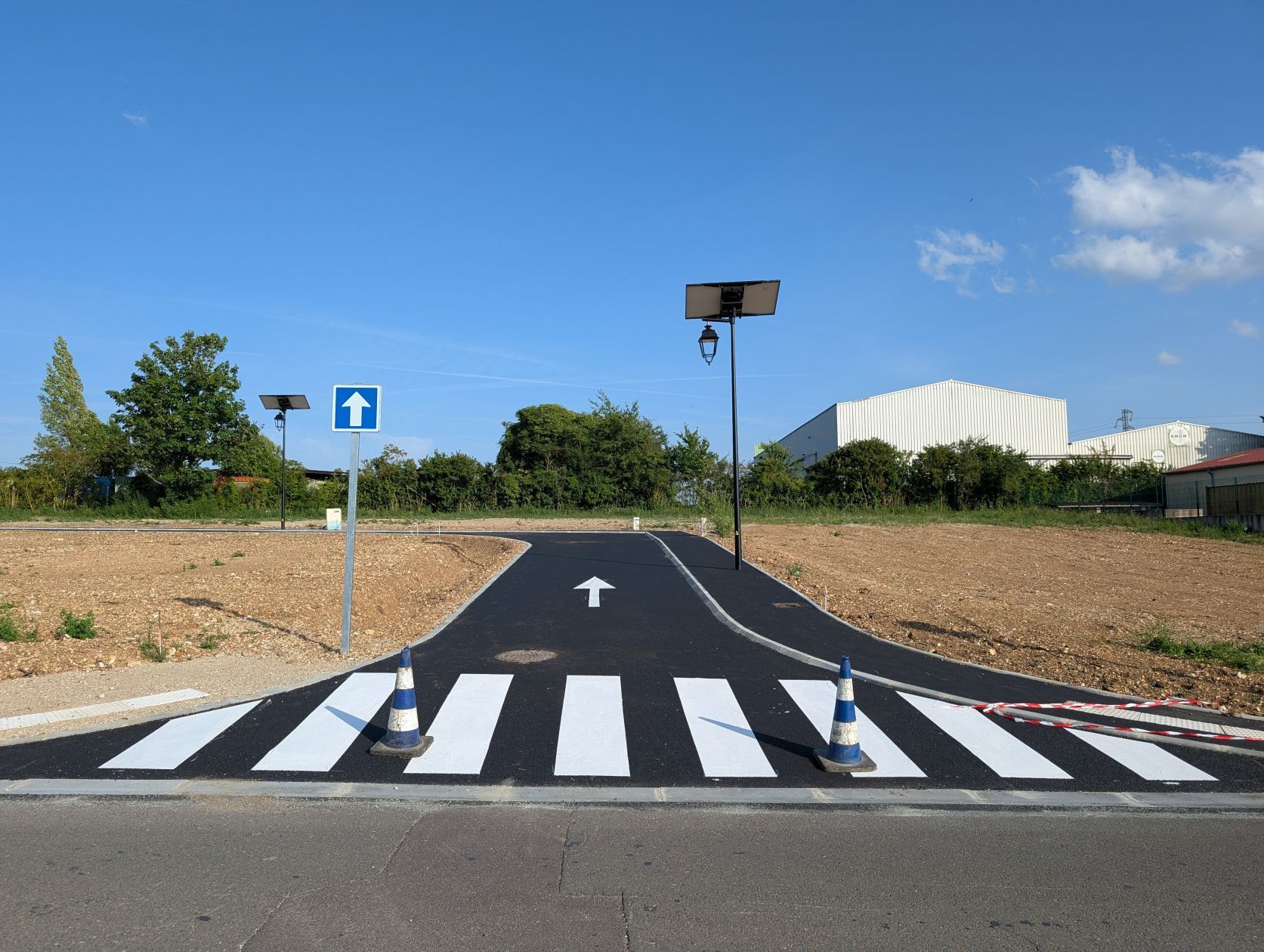 Ravissant terrain à vendre en vente à MEZIERES-EN-DROUAIS