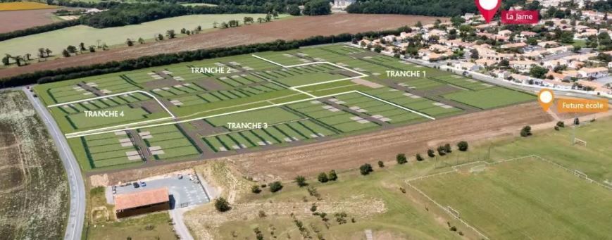 Photo maison Terrain à bâtir de 259 m2 au prix de 116000 euros à LA JARNE.